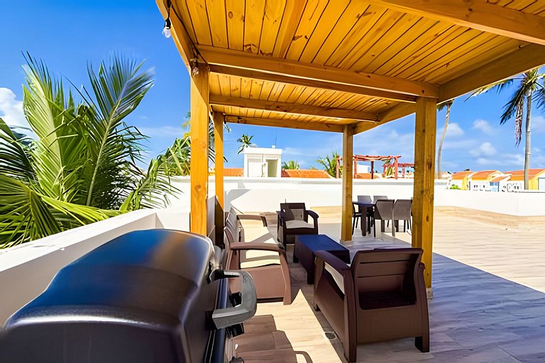 A solo 10 min de la playa! Terraza privada con BBQ