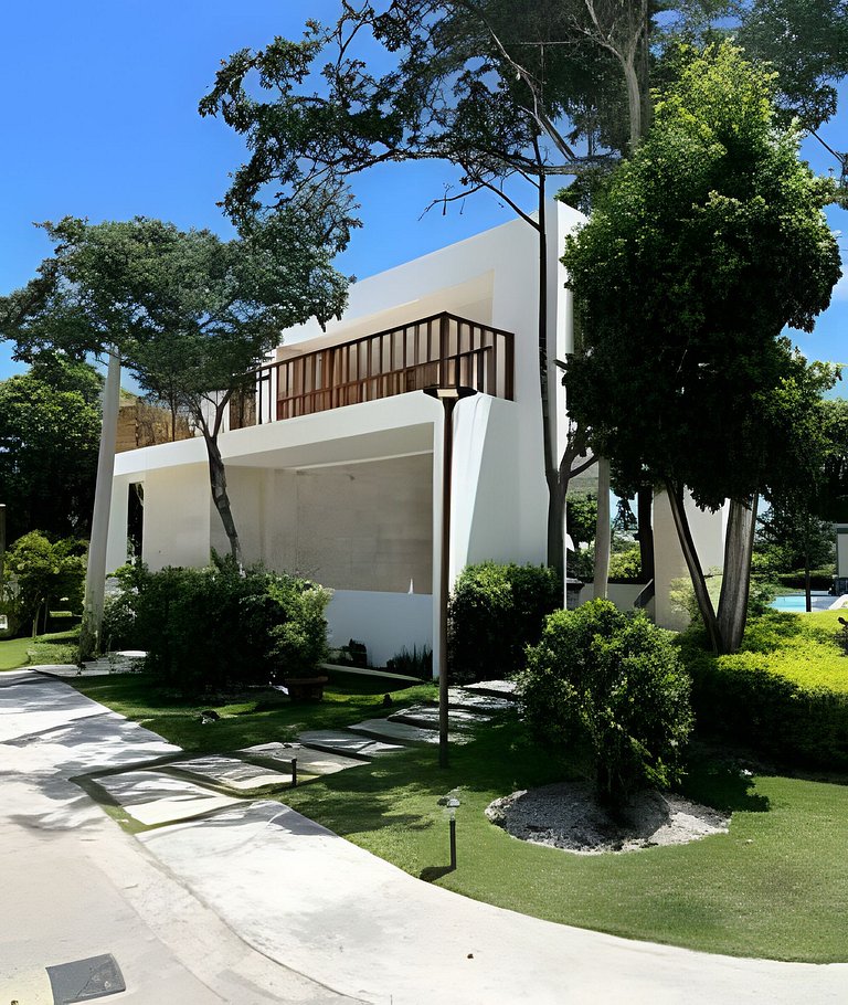 Come and enjoy this beautiful villa! Private pool