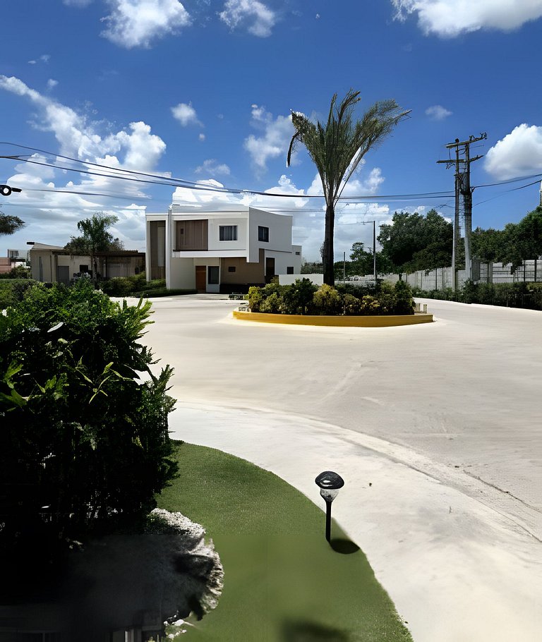 Come and enjoy this beautiful villa! Private pool