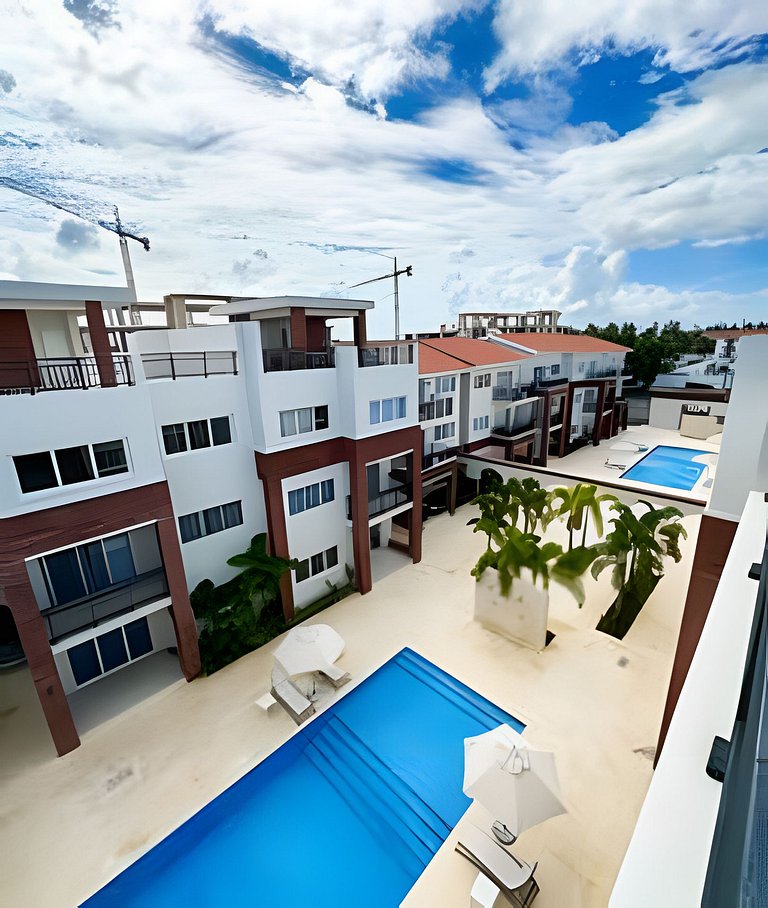 ¡Condominio con azotea a pasos de la playa!