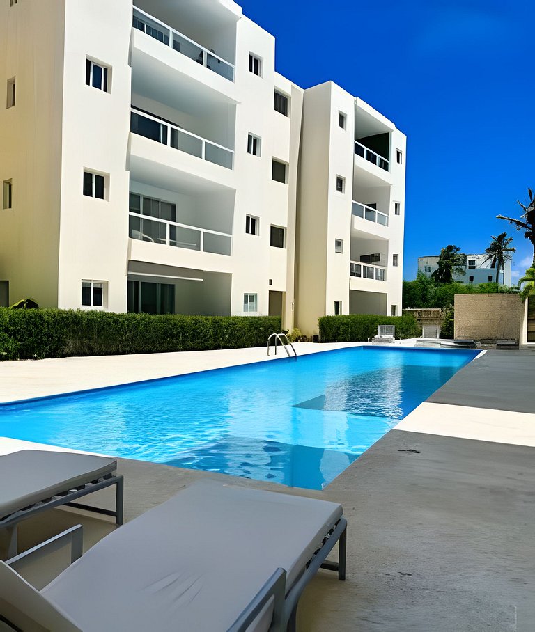 Hermoso condominio cerca de la playa