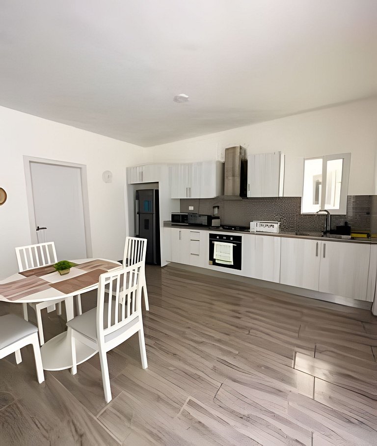 Hermoso condominio cerca de la playa