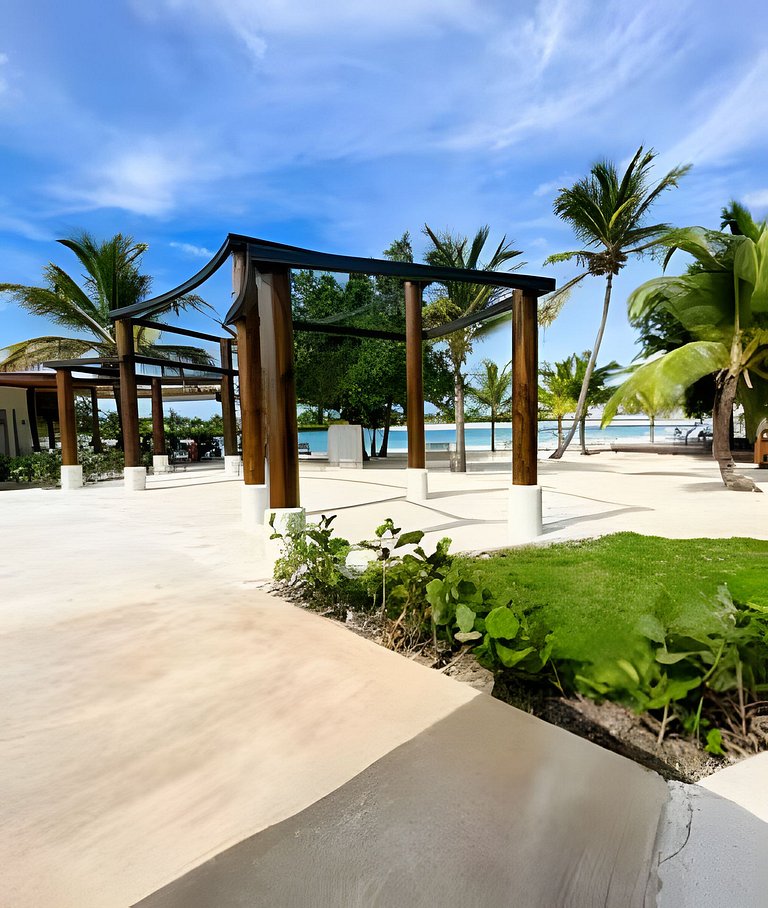 Exclusive 4-Br Villa with Pool @ Oasis del Lago