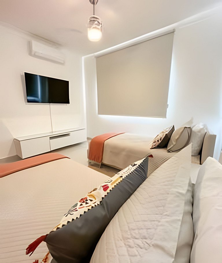 Exclusive 4-Br Villa with Pool @ Oasis del Lago