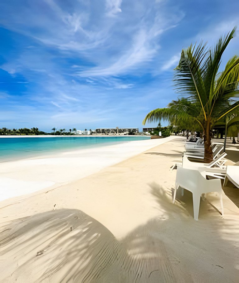 Exclusive 4-Br Villa with Pool @ Oasis del Lago