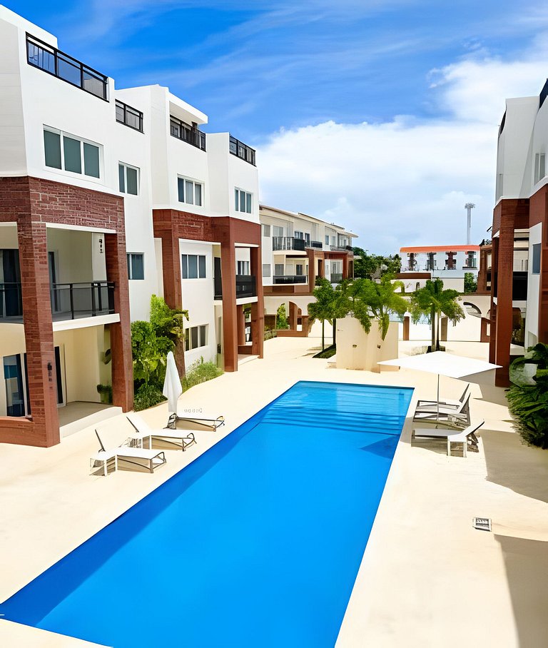 Amplio apartamento de 1 hab. a pasos de la playa