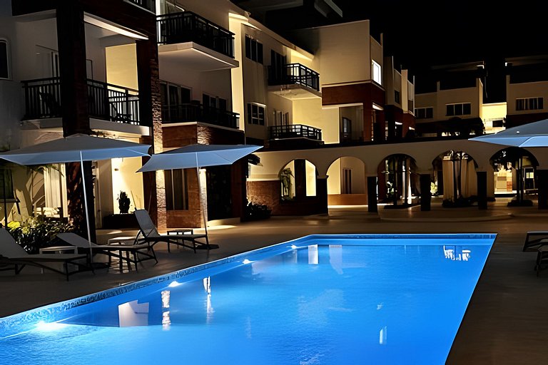 Coral Village II- Pool view 2 BR condo near beach!