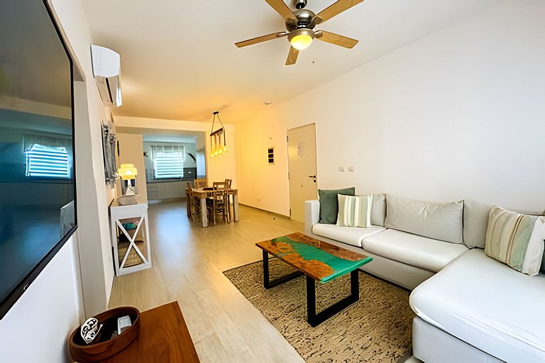Coral Village II- Pool view 2 BR condo near beach!