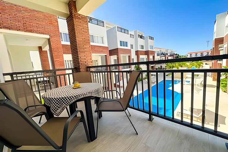 Coral Village II- Pool view 2 BR condo near beach!