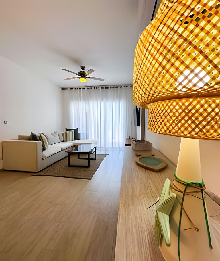 Coral Village II- Pool view 2 BR condo near beach!