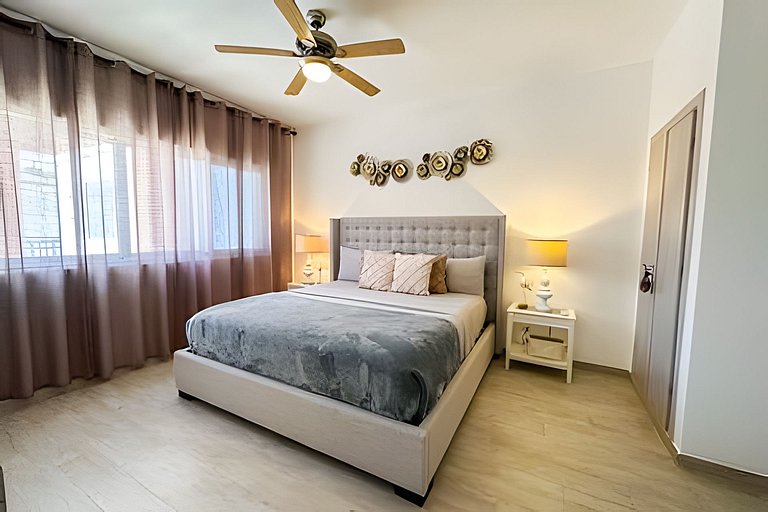 Coral Village II- Pool view 2 BR condo near beach!