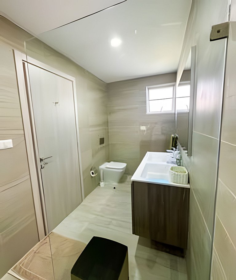 Coral Village II- Pool view 2 BR condo near beach!