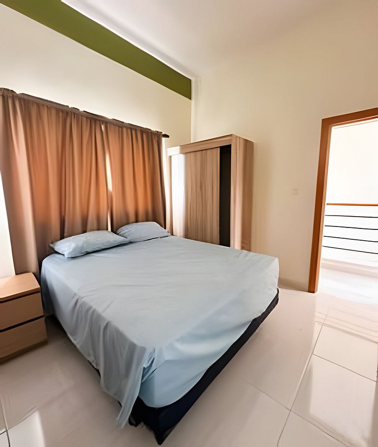 Villa with private pool! Close to the city center
