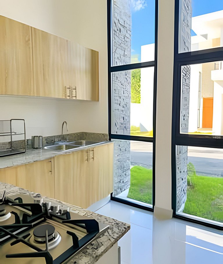 Vive el paraíso! Increible villa & piscina privada
