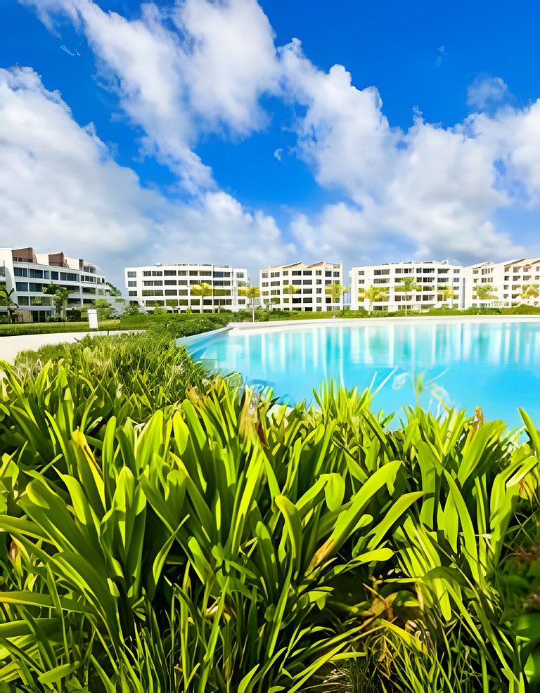 Condo in The Beach with private artificial Beach