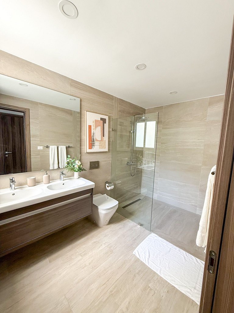 Elegante apartamento en Coral Bay / Hard Rock