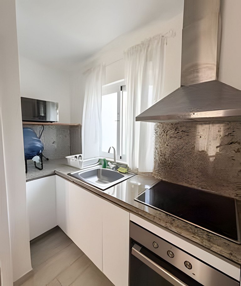 Escapate en este apartamento a min de la playa