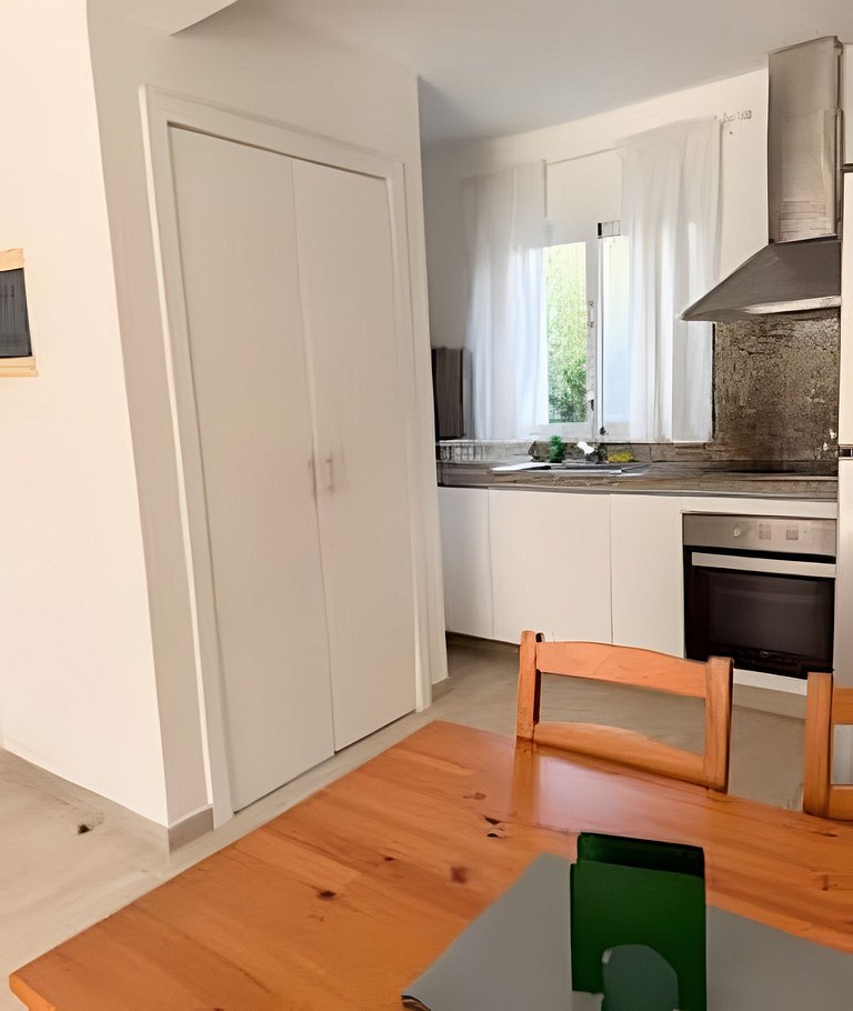 Escapate en este apartamento a min de la playa